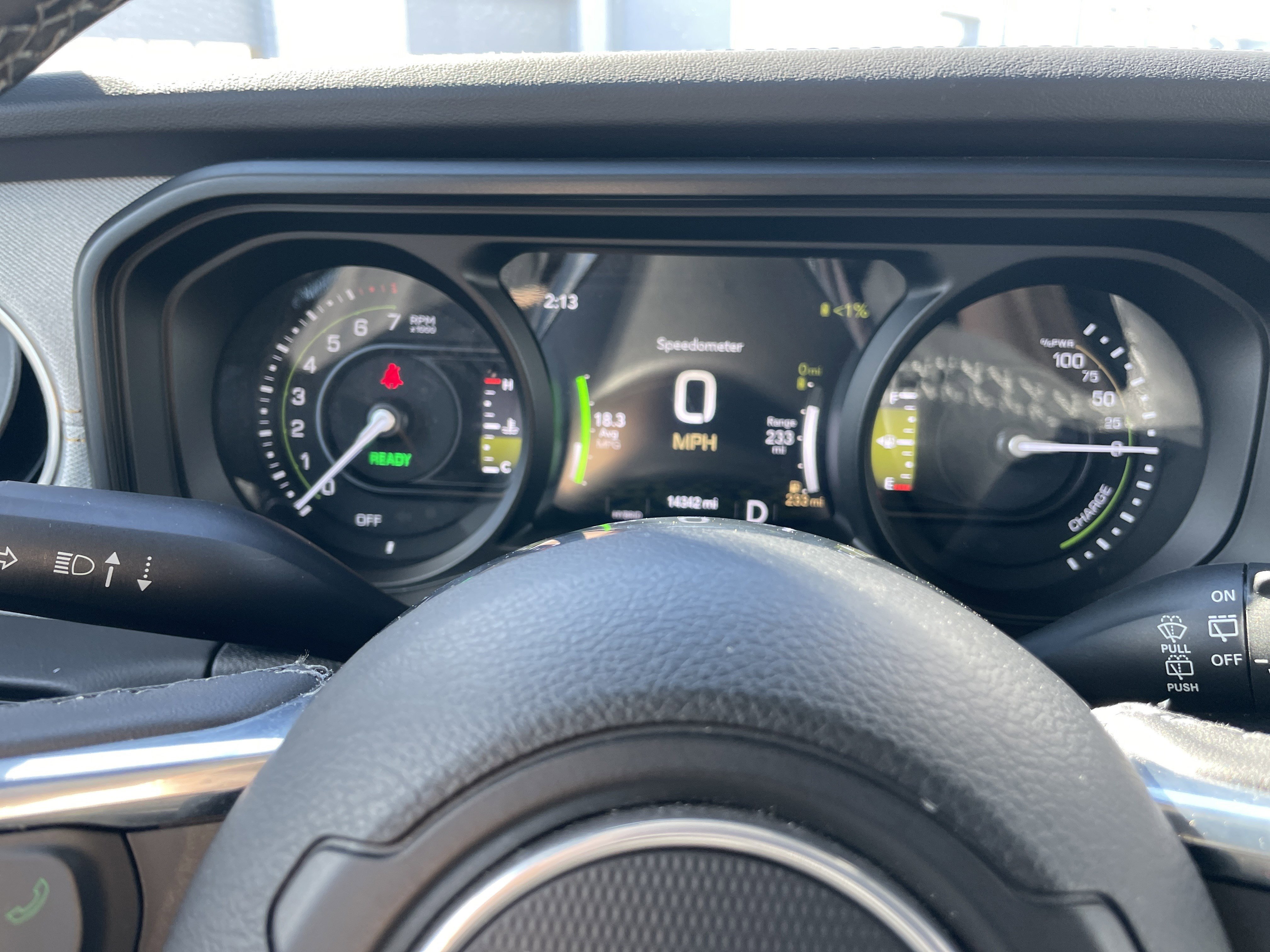 Used 2025 Jeep Wrangler Sahara image 39