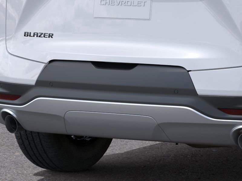 New 2026 Chevrolet Blazer LT w/ Midnight/Sport Edition FWD image 14
