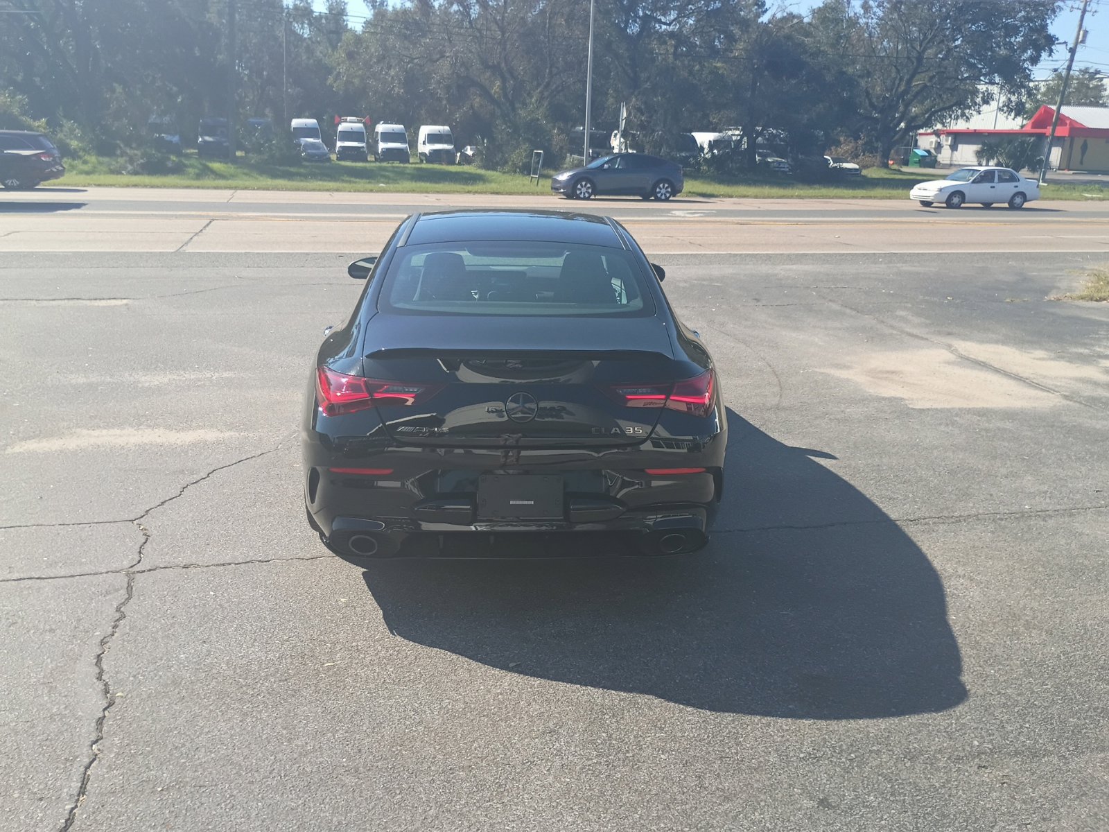 Used 2025 Mercedes-Benz CLA 35 AMG 4MATIC image 3