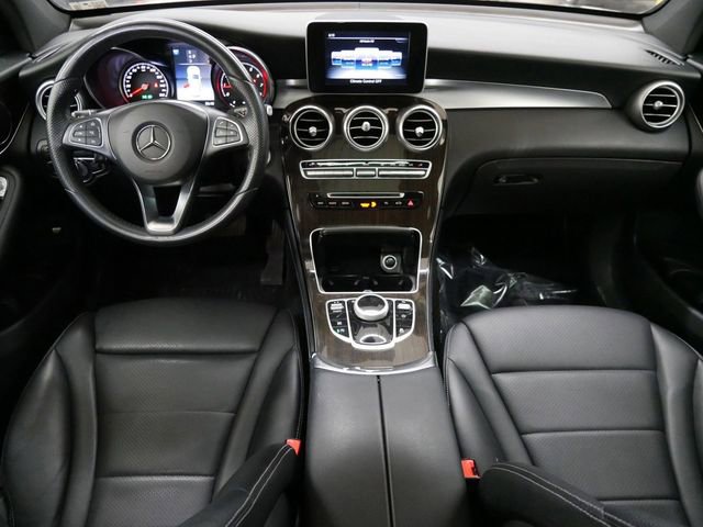 Used 2018 Mercedes-Benz GLC 300 4MATIC image 12