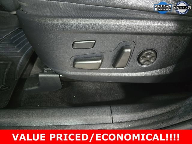 Used 2020 Hyundai Santa Fe Limited image 27