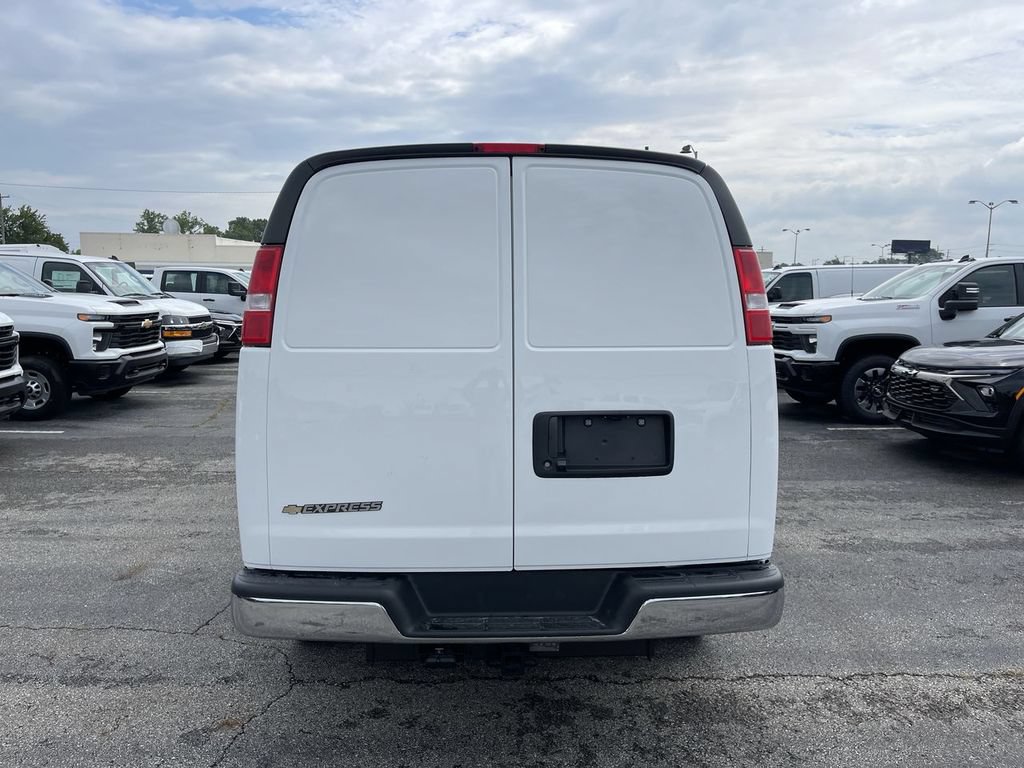 New 2025 Chevrolet Express 2500 w/ Driver Convenience Package RWD image 4
