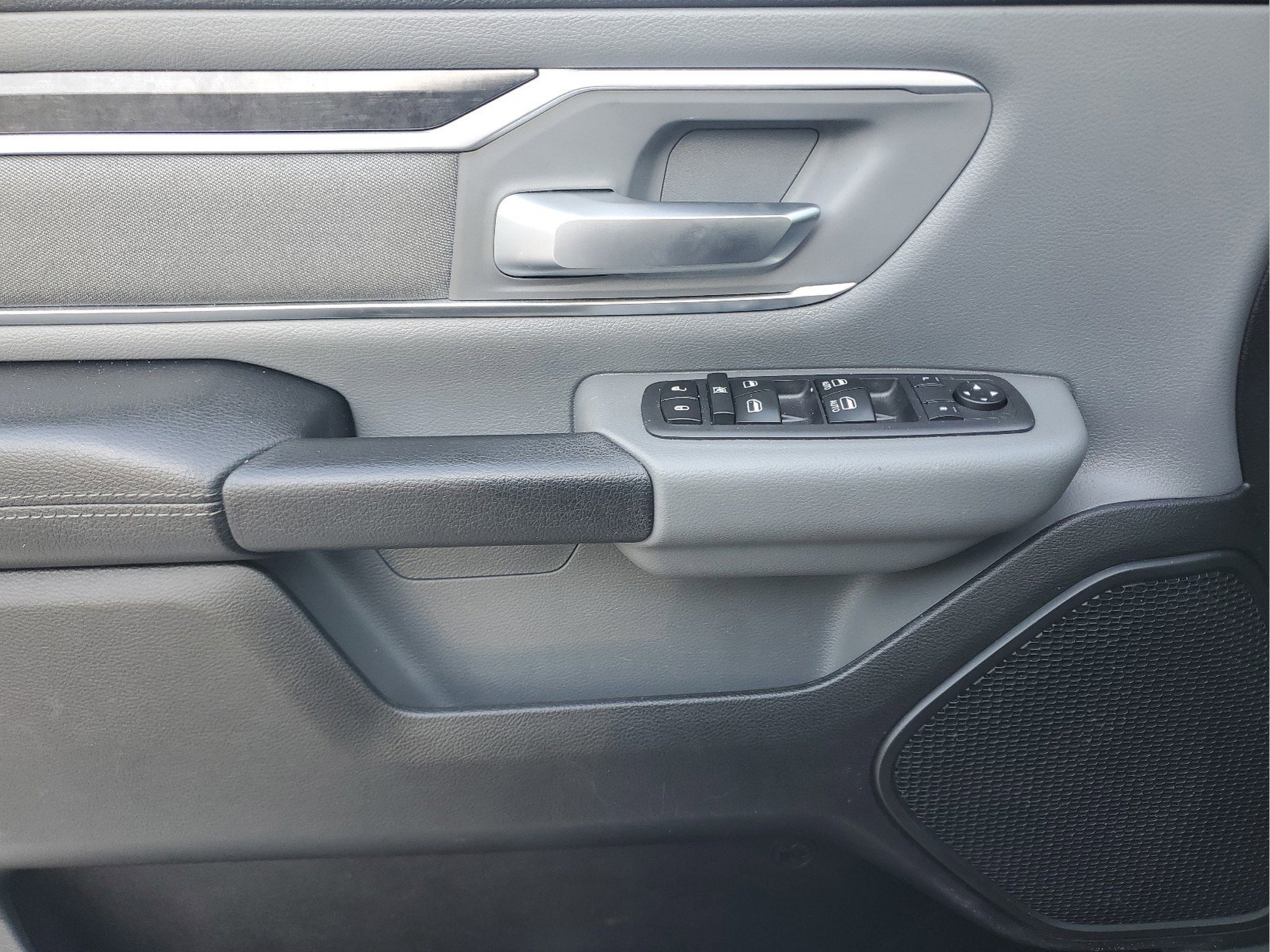 Used 2020 RAM 1500 Big Horn AWD/4WD image 18