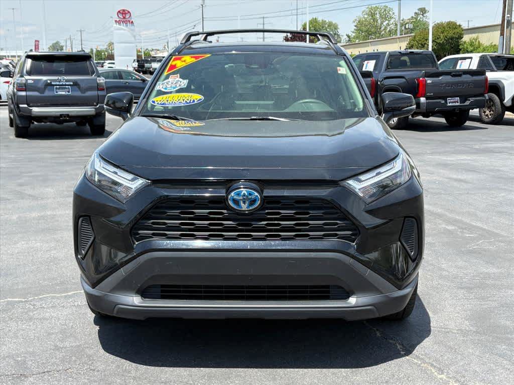 Used 2022 Toyota RAV4 XLE AWD/4WD image 25