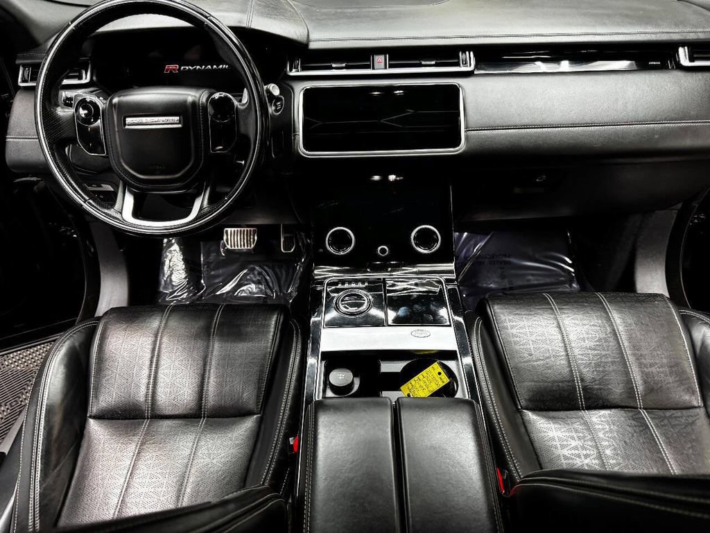 Used 2018 Land Rover Range Rover Velar R-Dynamic HSE image 39