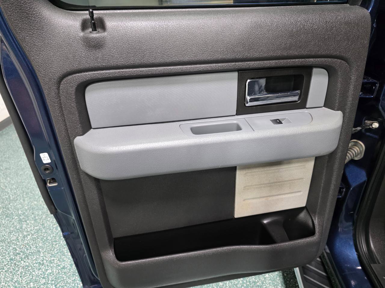 Used 2014 Ford F150 XLT w/ Equipment Group 302A Luxury image 20