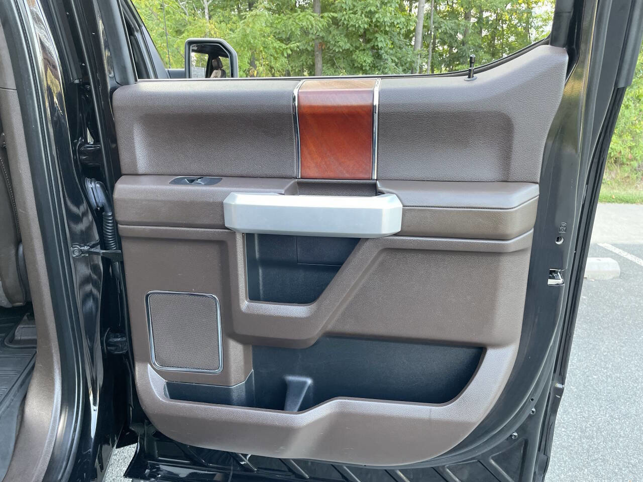 Used 2019 Ford F150 King Ranch w/ Equipment Group 601A Luxury image 37