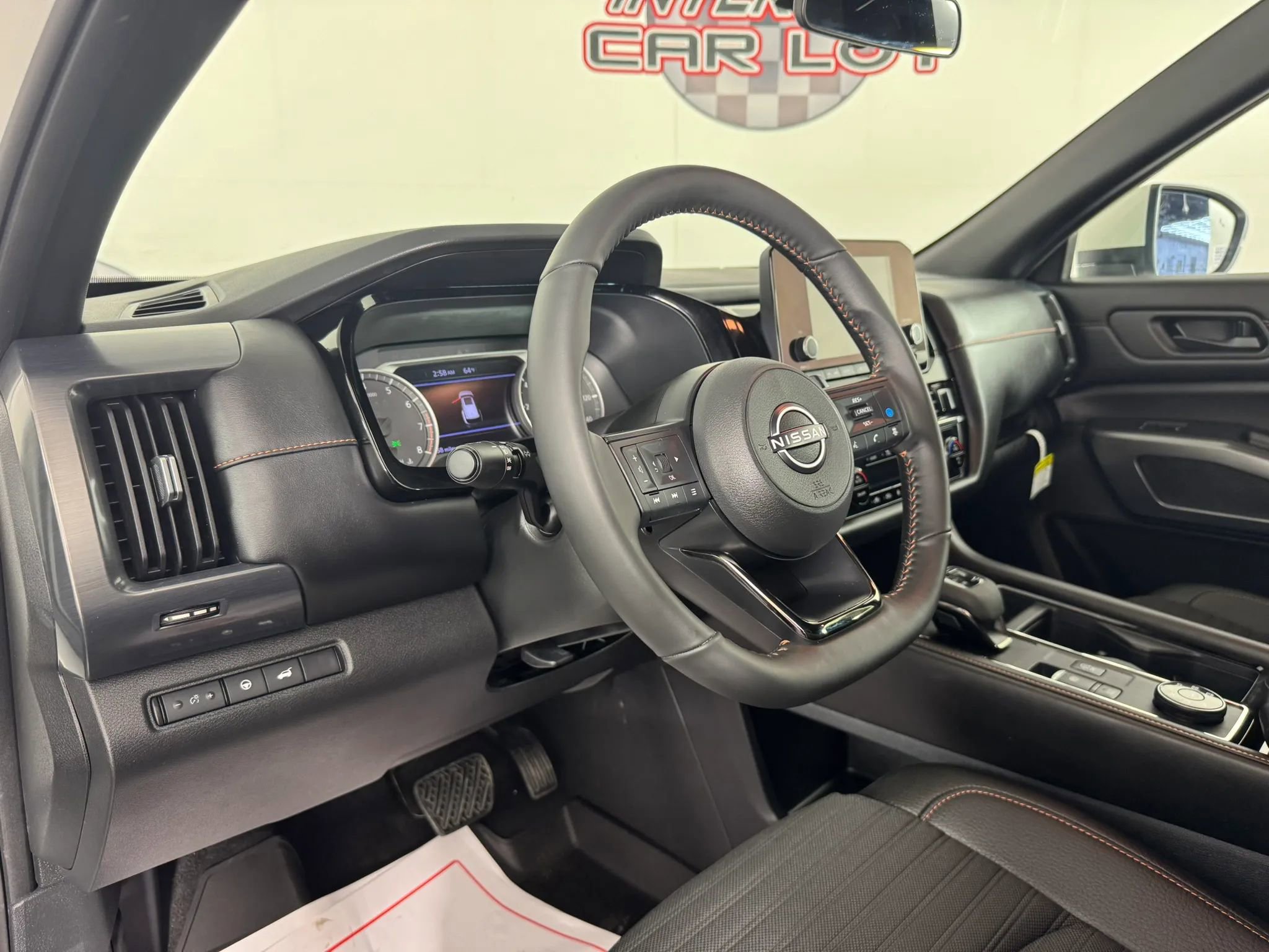 Used 2025 Nissan Pathfinder Rock Creek image 10