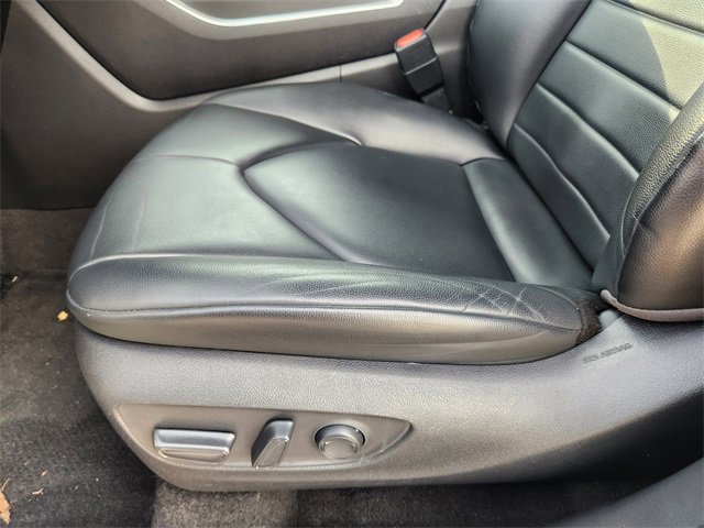 Used 2023 Toyota Highlander XLE image 25