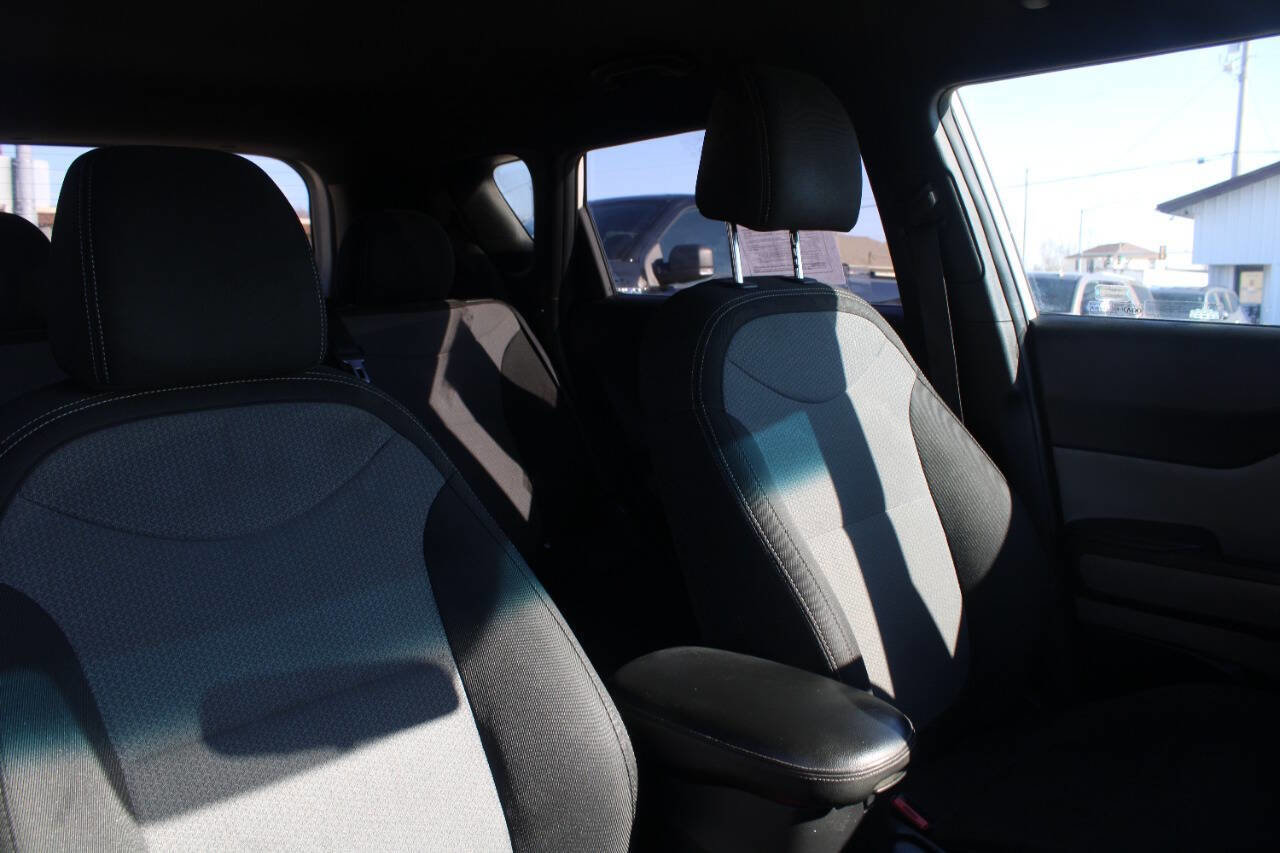 Used 2018 Kia Soul + image 14