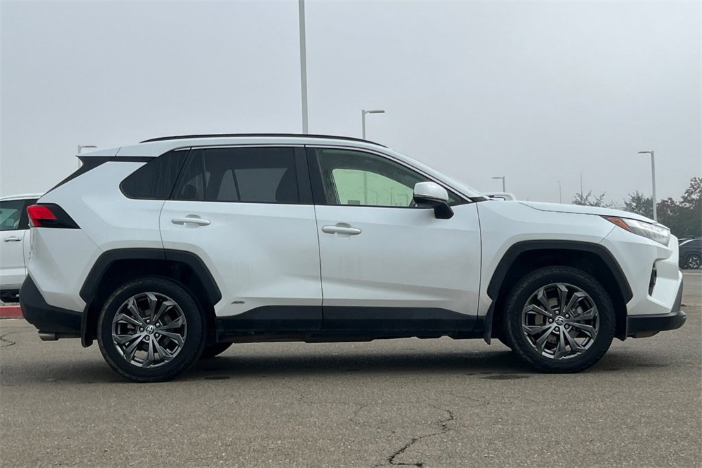 Certified 2023 Toyota RAV4 XLE Premium image 3