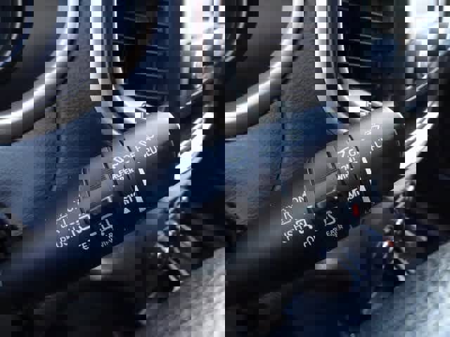 Used 2017 Jeep Cherokee Sport image 15