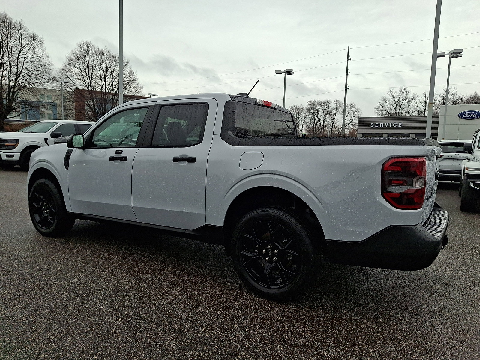 Certified 2025 Ford Maverick XLT w/ XLT Luxury Package image 7