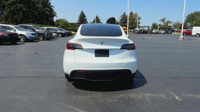 Used 2023 Tesla Model Y Long Range AWD/4WD image 7