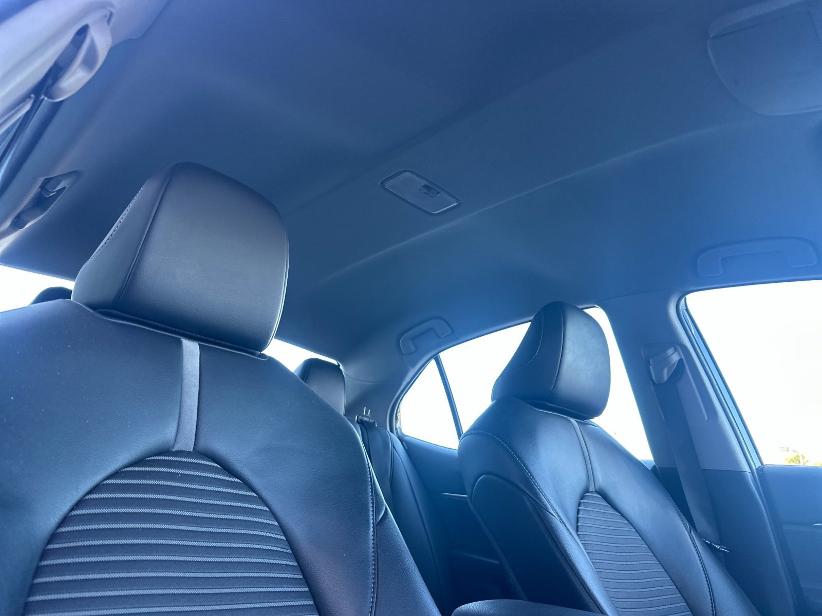 Used 2024 Toyota Camry SE image 15