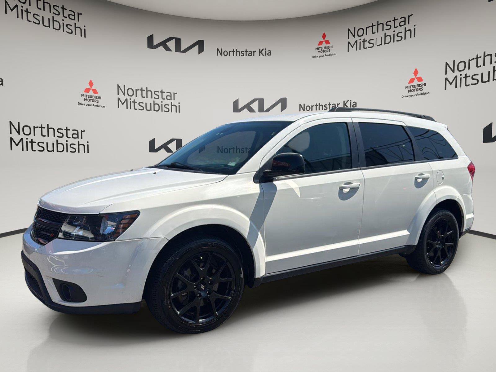 Used 2019 Dodge Journey SE w/ Blacktop Package