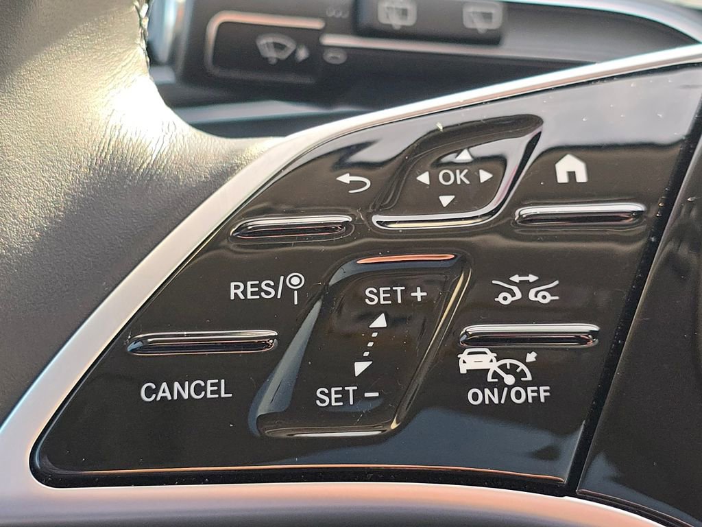 Used 2026 Mercedes-Benz GLS 450 4MATIC image 34