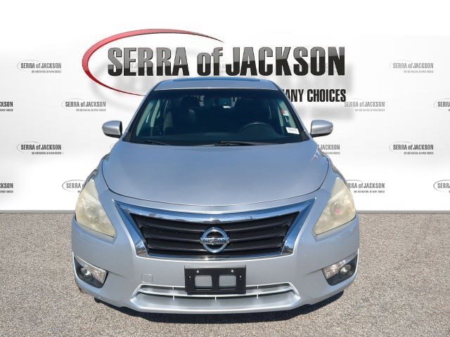 Used 2014 Nissan Altima 2.5 SL w/ Moonroof Package image 3