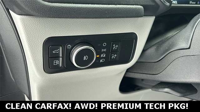 Used 2024 Ford Escape Platinum w/ Premium Technology Package image 10