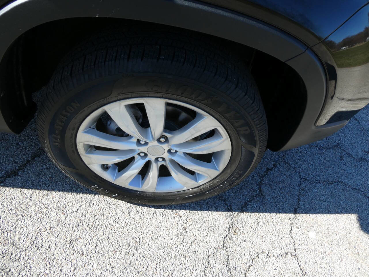 Used 2011 Kia Sorento EX w/ Premium Pkg image 28