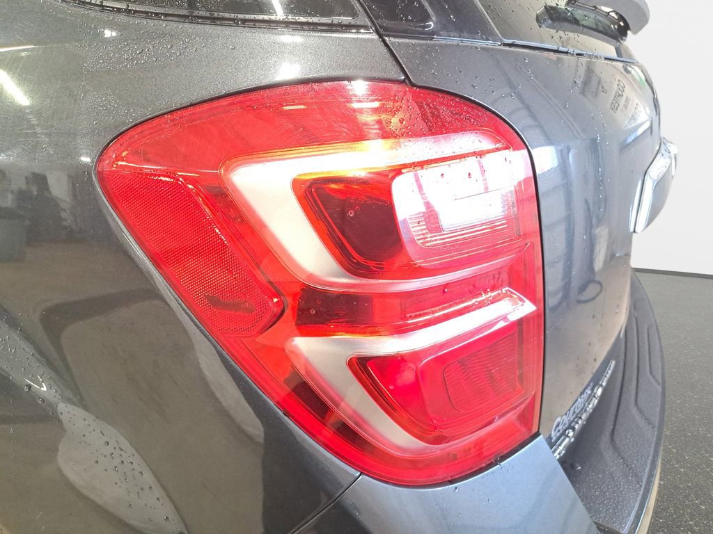 Used 2017 Chevrolet Equinox LS image 29