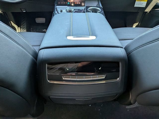 New 2026 Cadillac Escalade ESV Sport w/ Touring Package AWD/4WD image 15
