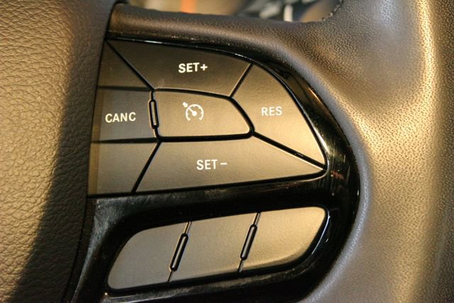 Used 2021 Jeep Cherokee Latitude Lux w/ Sun & Sound Group AWD/4WD image 22