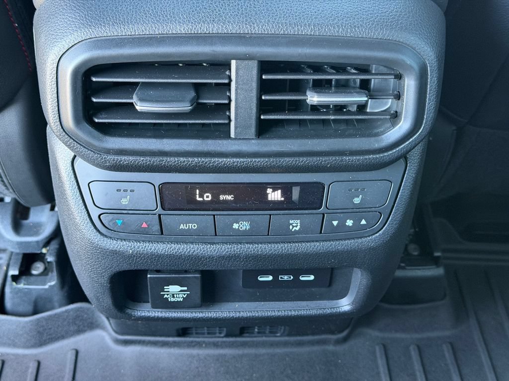Certified 2024 Honda Passport Black Edition image 22