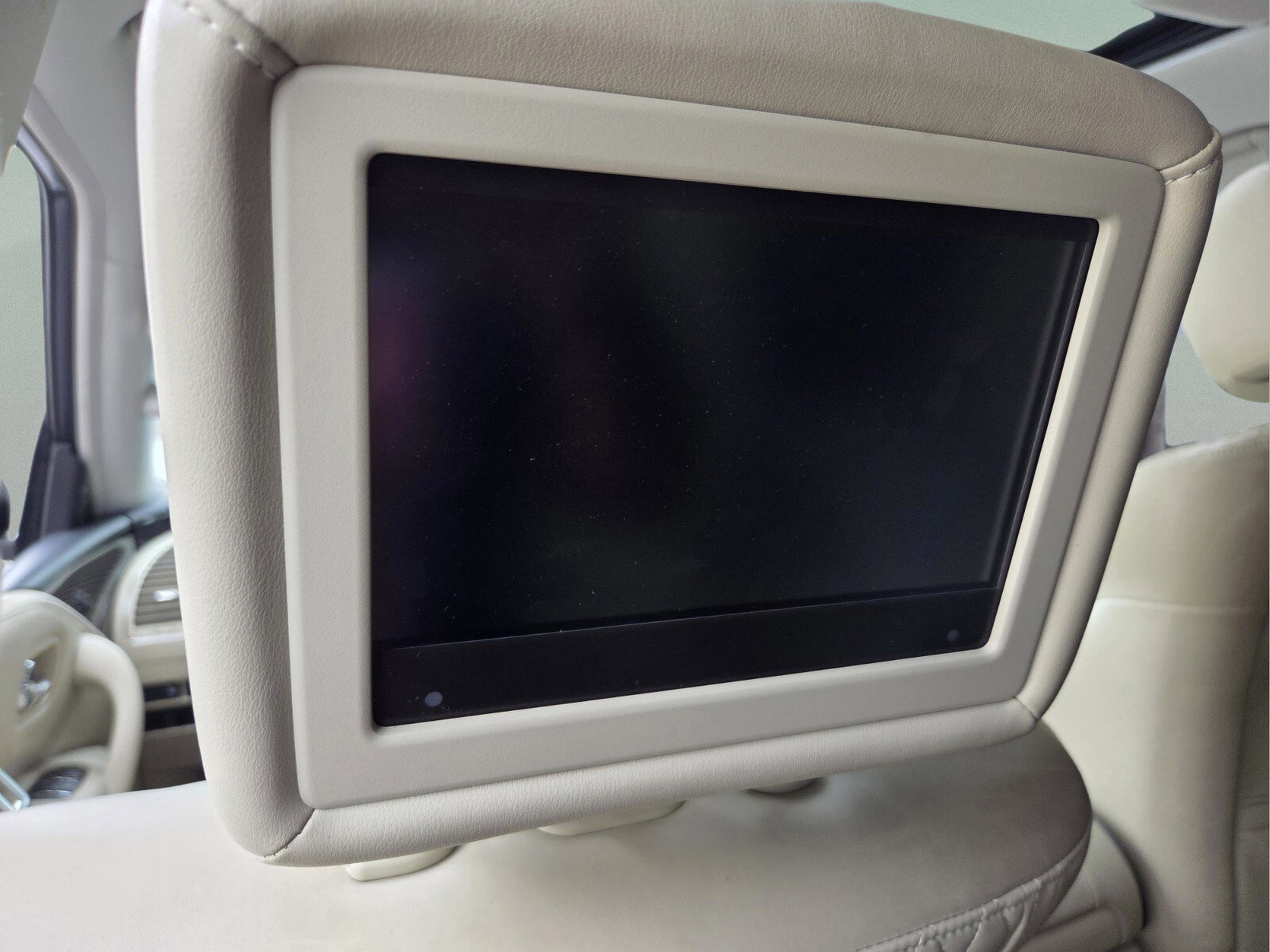 Used 2018 INFINITI QX80 4WD w/ Deluxe Technology Package image 27