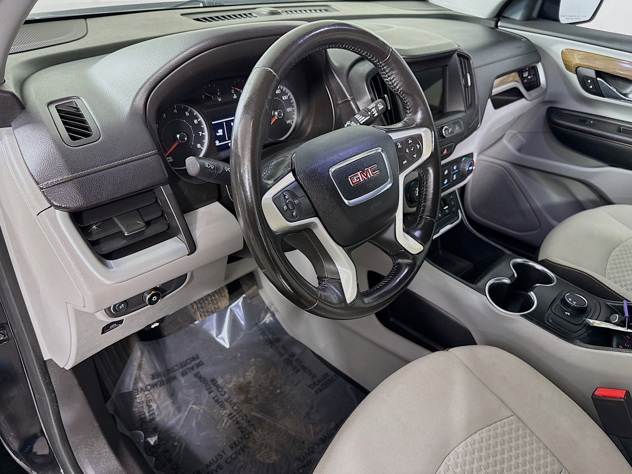 Used 2018 GMC Terrain SLE image 23