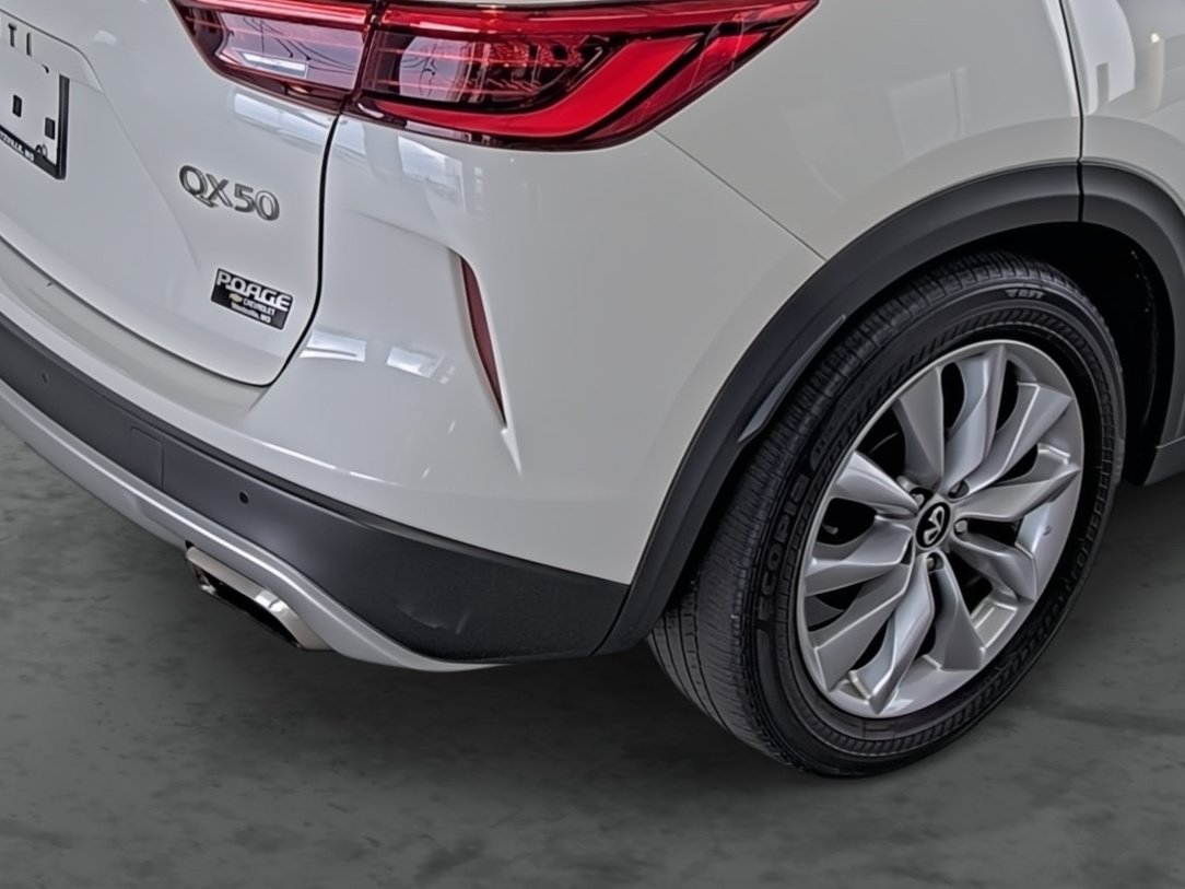 Used 2020 INFINITI QX50 Luxe AWD/4WD image 13