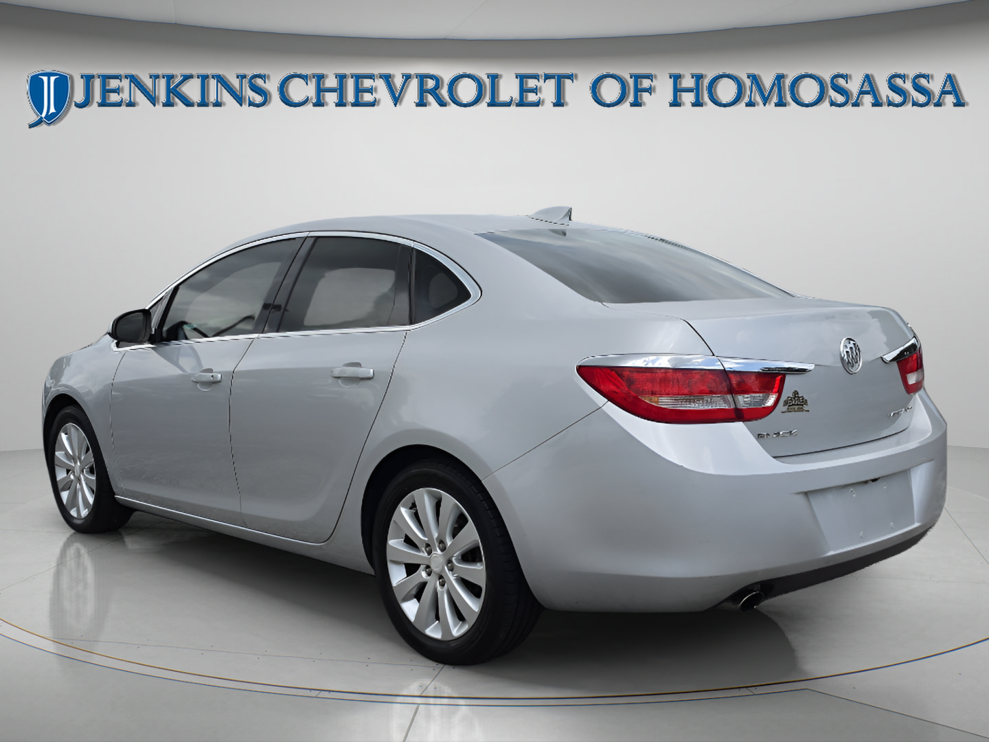 Used 2015 Buick Verano FWD image 7