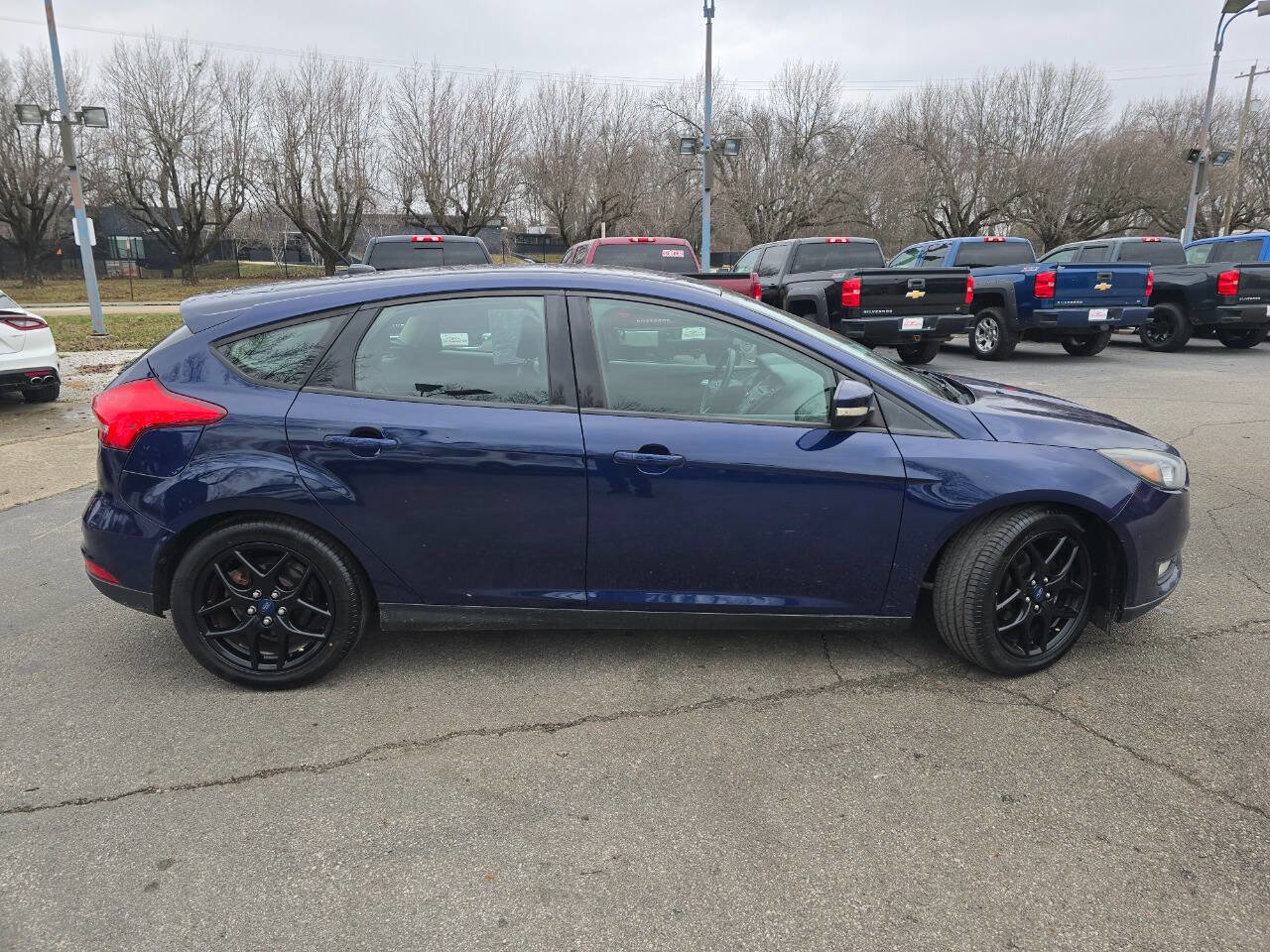 Used 2016 Ford Focus SE w/ Equipment Group 201A image 5