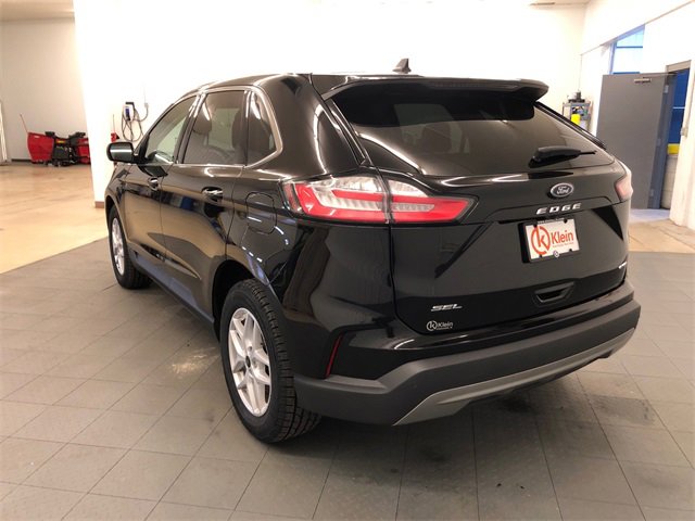 Used 2023 Ford Edge SEL w/ Convenience Package image 6