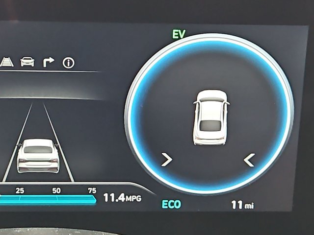 New 2026 Hyundai Elantra SEL FWD image 19