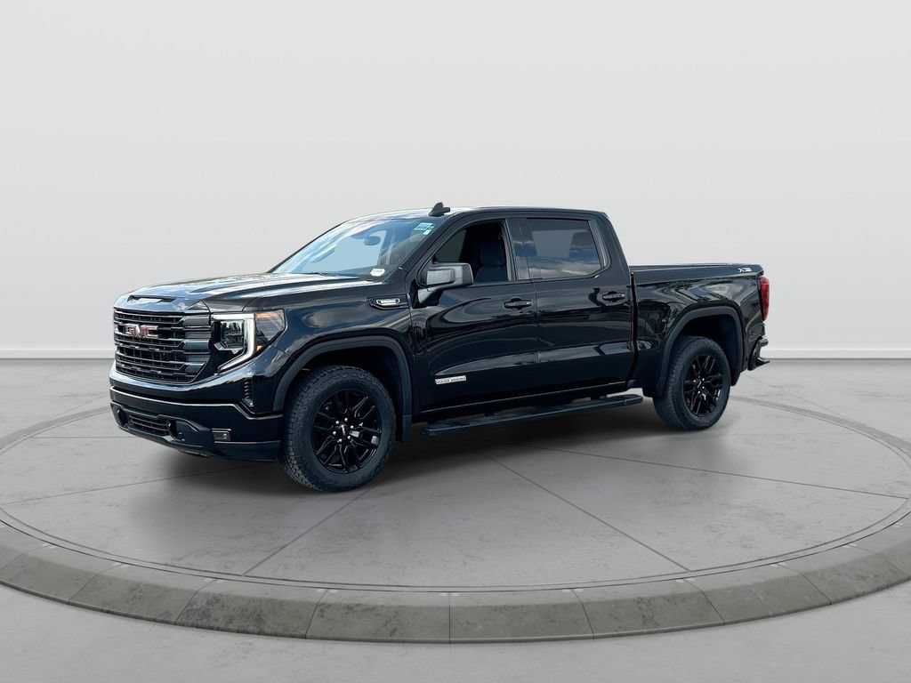 Used 2024 GMC Sierra 1500 Elevation w/ X31 Off-Road Package AWD/4WD image 4