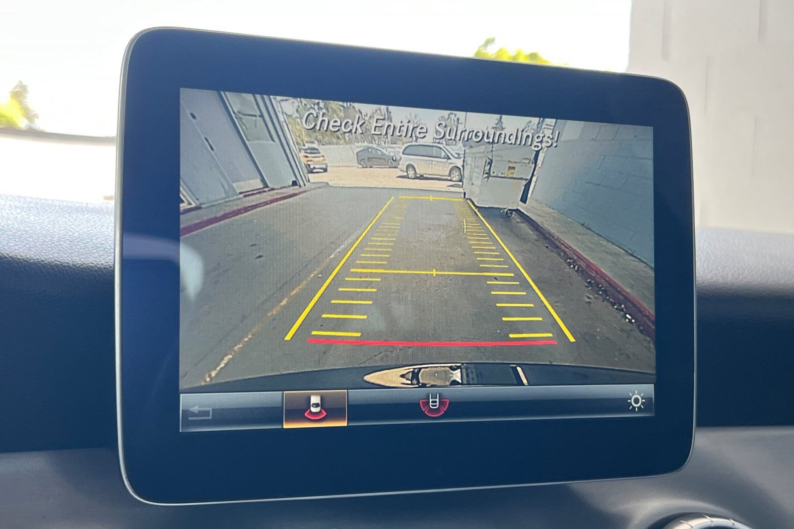 Used 2018 Mercedes-Benz CLA 250 image 18