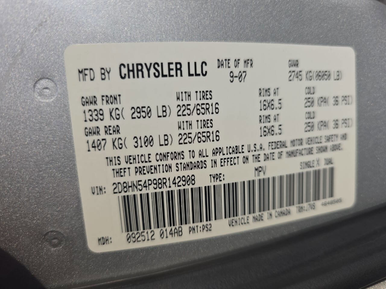 Used 2008 Dodge Grand Caravan SXT FWD image 26