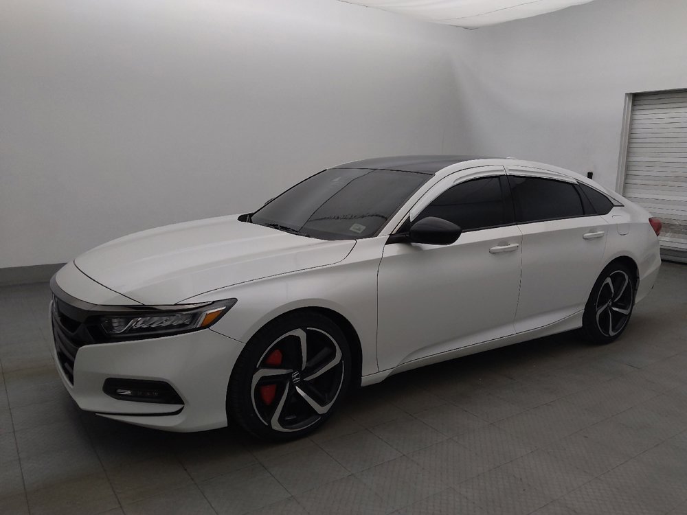 Used 2019 Honda Accord Sport image 2
