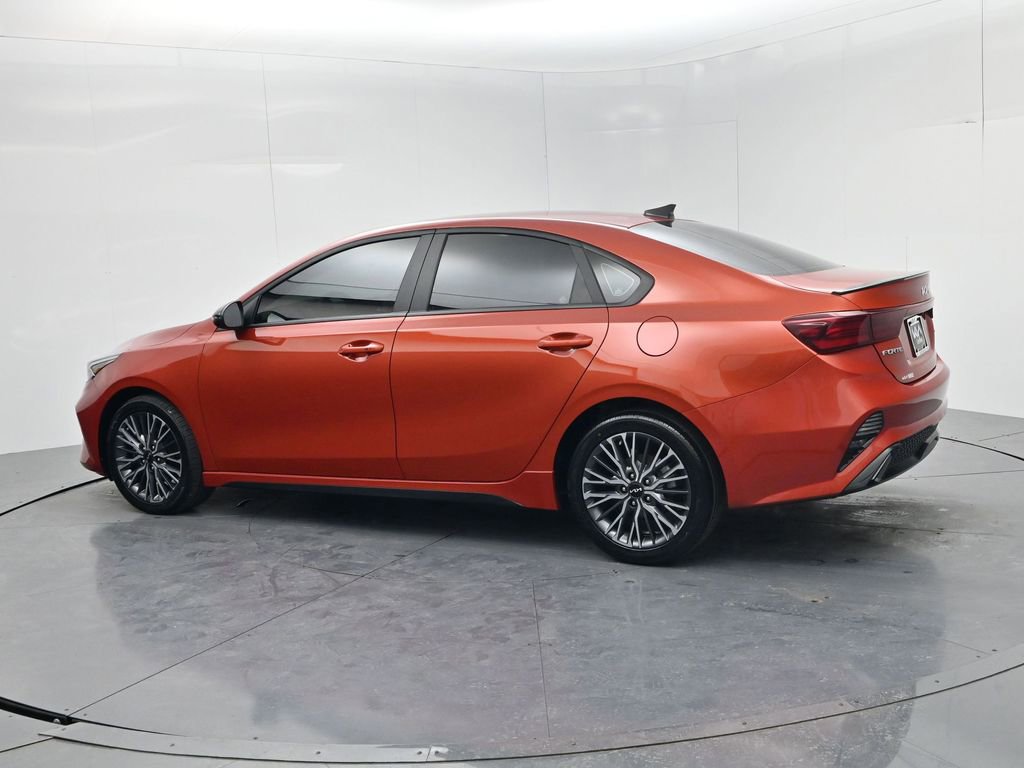 Certified 2023 Kia Forte GT-Line image 5