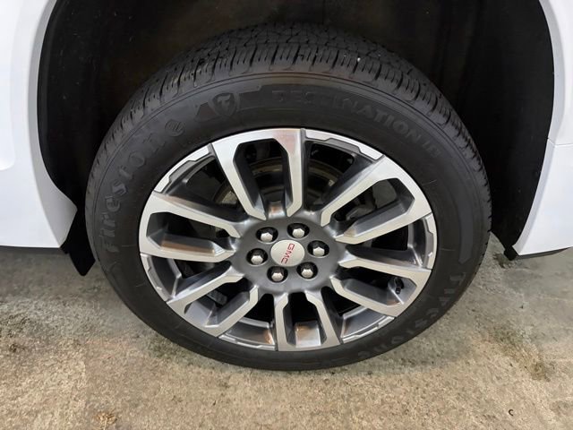 Used 2023 GMC Acadia Denali AWD/4WD image 9