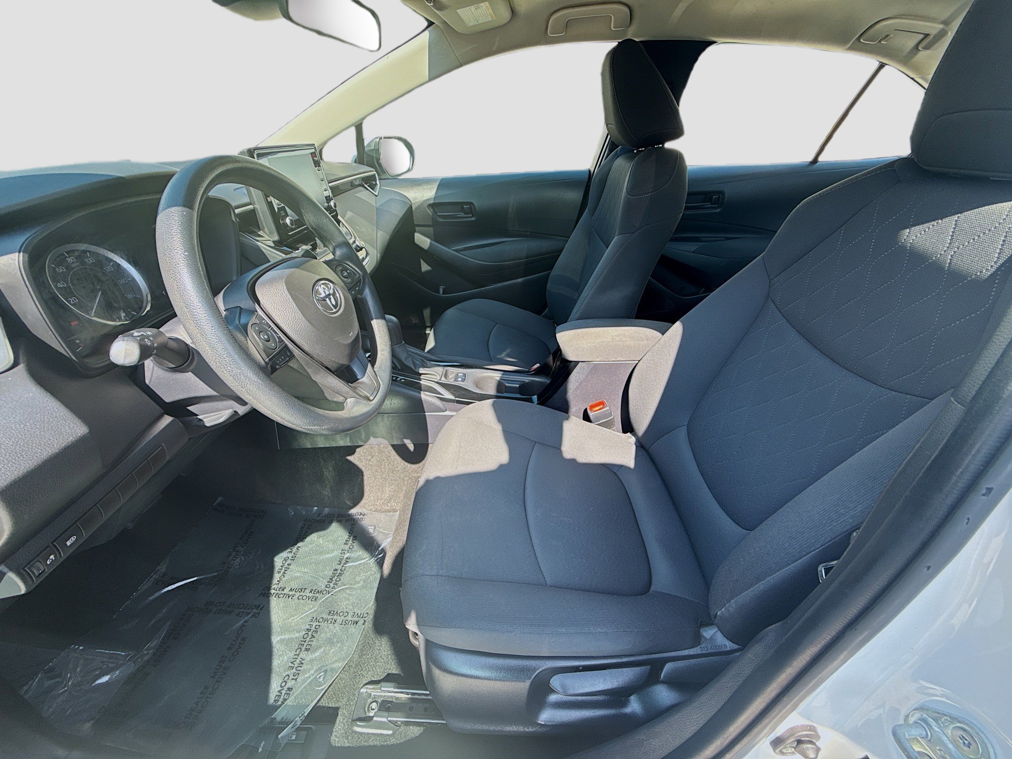 Used 2022 Toyota Corolla LE FWD image 16