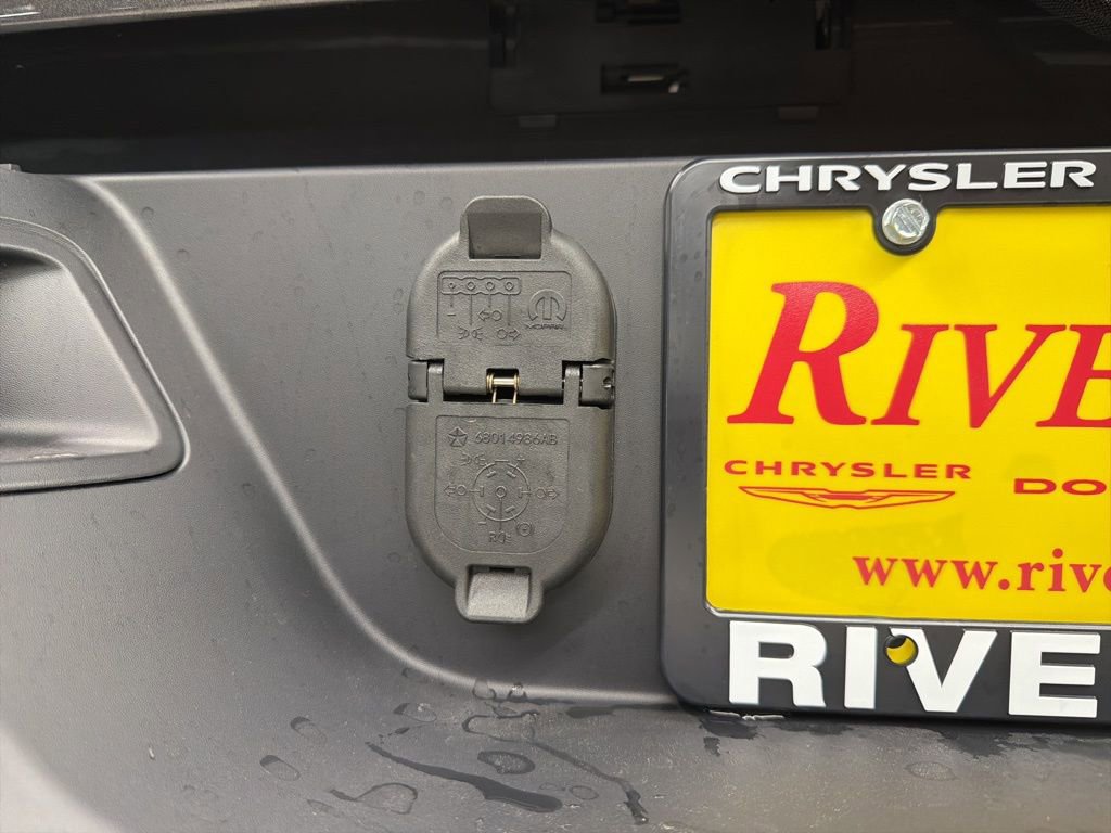 New 2026 Jeep Gladiator Sport image 7