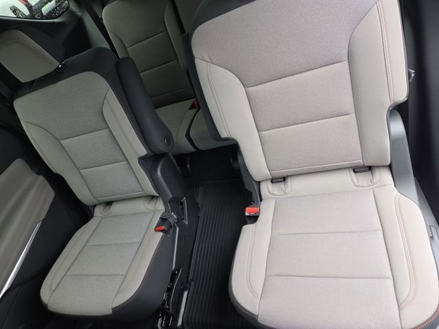 New 2026 Chevrolet Traverse LT image 24