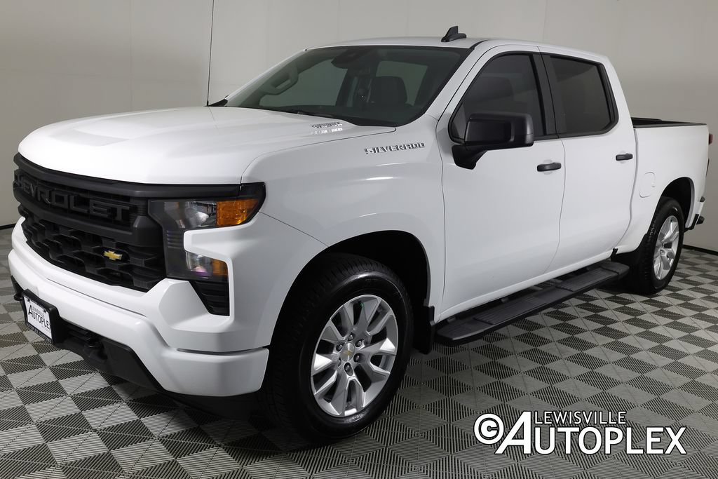 Used 2025 Chevrolet Silverado 1500 Custom RWD image 10