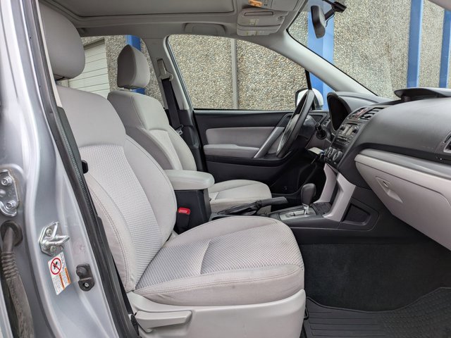 Used 2015 Subaru Forester 2.5i Premium w/ All-Weather Package image 24