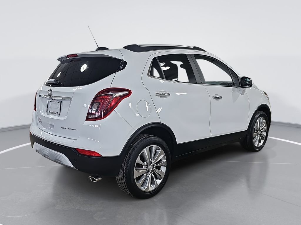 Used 2017 Buick Encore Preferred image 3