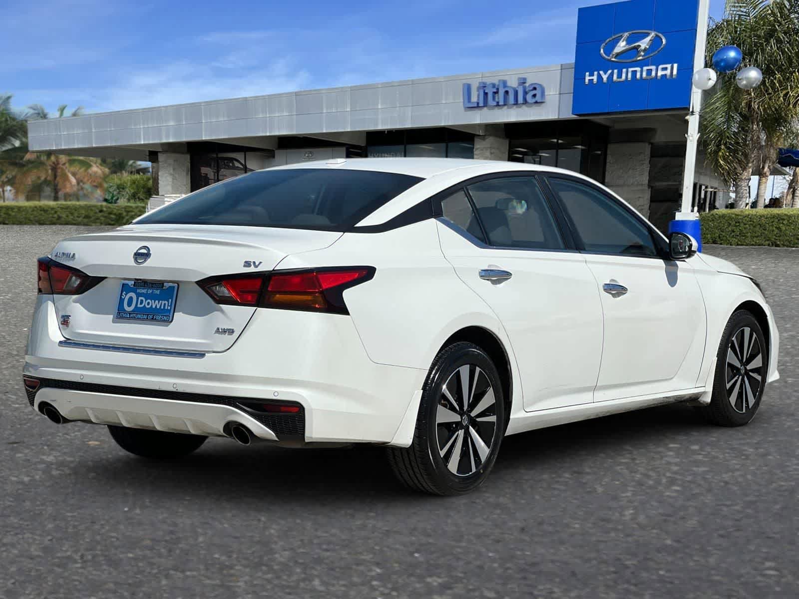 Used 2022 Nissan Altima 2.5 SV w/ SV Premium Package AWD/4WD video 3