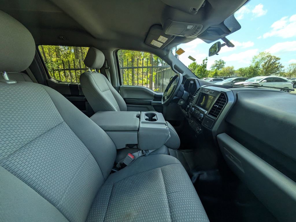 Used 2019 Ford F150 XLT w/ Trailer Tow Package image 9