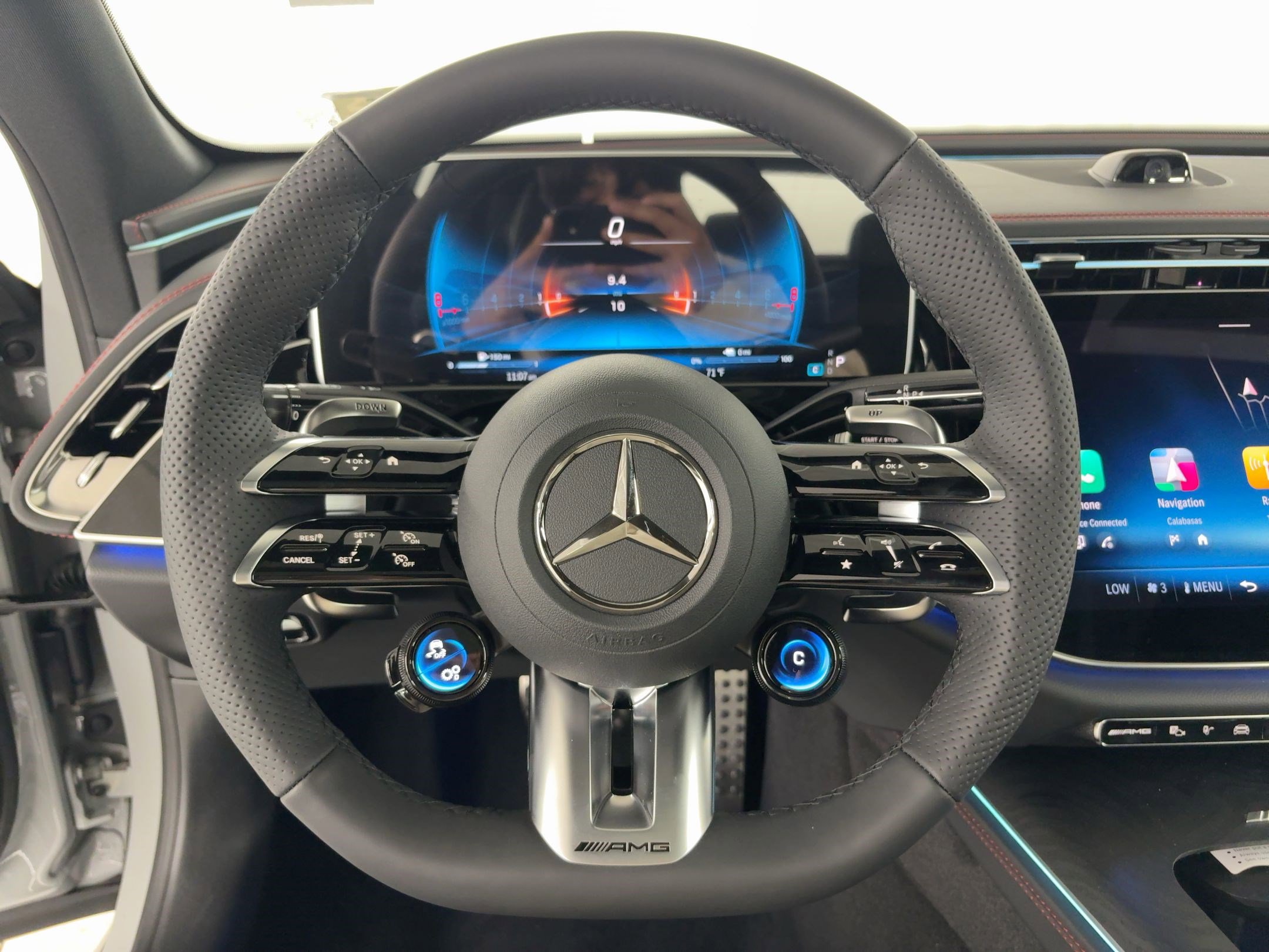New 2026 Mercedes-Benz E 53 AMG e 4MATIC Sedan image 17